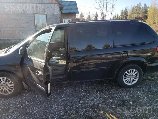 Chrysler Pārdodu. Tehniski labā stāvoklī, vizuāli parūsējis