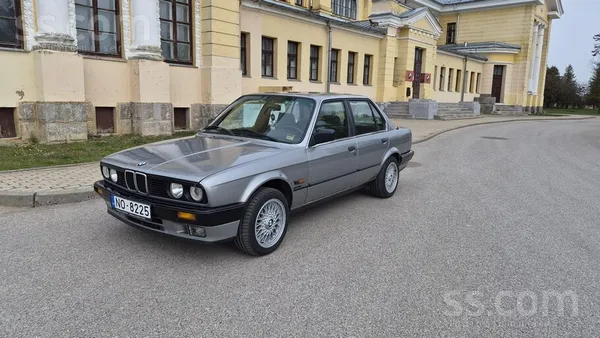 Pārdodu BMW 324 td E30 ar 2, 4 turbodīzeļa motoru, 85 kw. Auto ievests no Vā