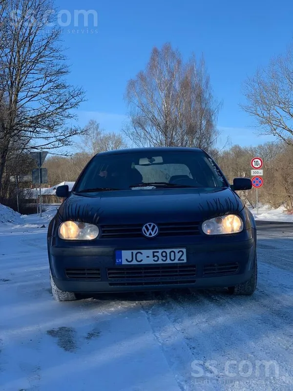 Volkswagen Labs darba auto, koka stūre un sabis. Tehniski par