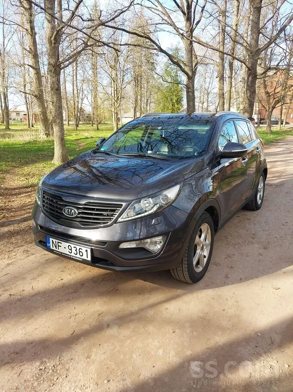 KIA Sportage 2011 gada modelis. Labais 2.0dīzelis 100k
