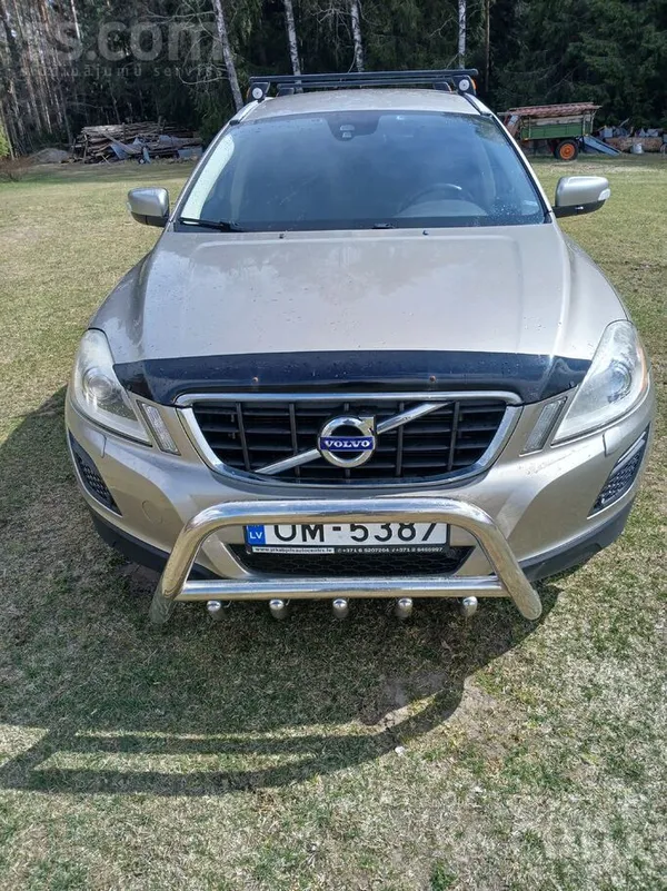 Volvo Pārdod xc60, kopta, gaiši brūna maiņkrāsa. Ādas sa