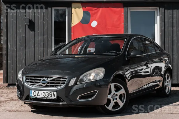Volvo Pārdod Volvo S60 ar 2.4d, 158kw. Automāts. Ļoti la