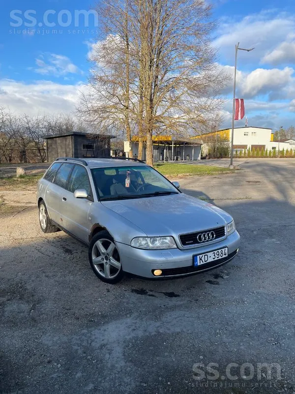 Audi Sveiki, pārdodu Audi A4B5 quattro. 1.9tdi 85kw. Vi