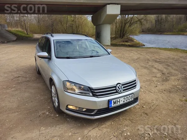 Volkswagen Pārdodu Volkswagen Passat B7 Variant, 2014. gads, 
