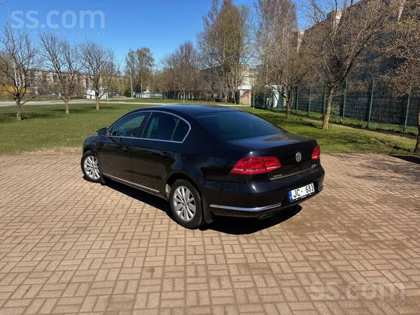 Volkswagen Pārdod Volkswagen Passat B7, 2012.gada, ar 2.0 Tdi