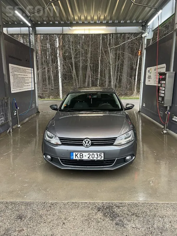 Volkswagen Pārdodu Volkswagen Jetta 1.6 dīzelis