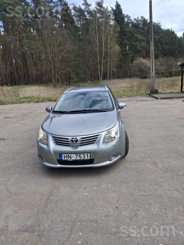 Toyota Pārdodu aoto labā tehniskā un vizuāla stāvoklī. Pi