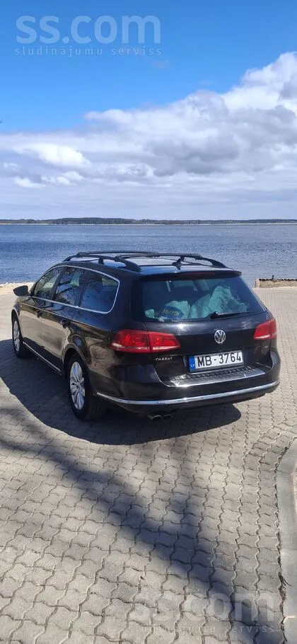 Volkswagen Īpašnieks pārdod uzticamu auto, kas ir tehniski ļo