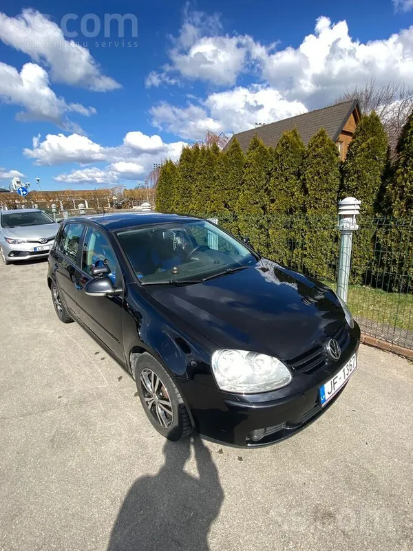 Volkswagen VW Golf 5 (2007 г. ) в хорошем техническом состоян