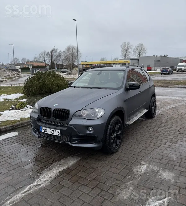 BMW Tirgojas BMW x5, labā tehniskā stāvoklī. Laba komp