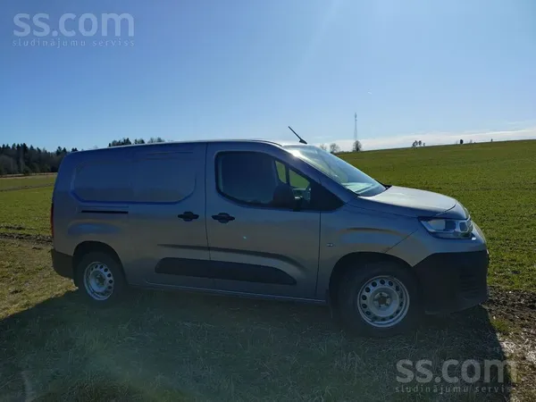 Citroen Pārdodam labi saglabātu auto. Bagātīga komplektāci