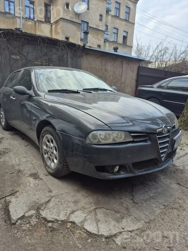 Alfa-romeo 156
