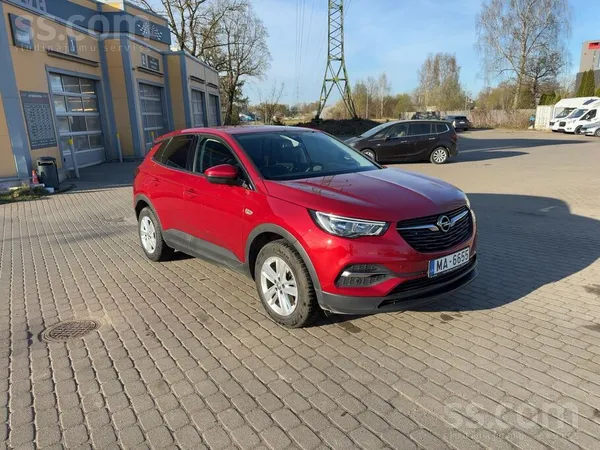 Mazs nobraukums, automāts, ļoti kopts auto. 
Opel Grandland X 1.2 Turbo (be