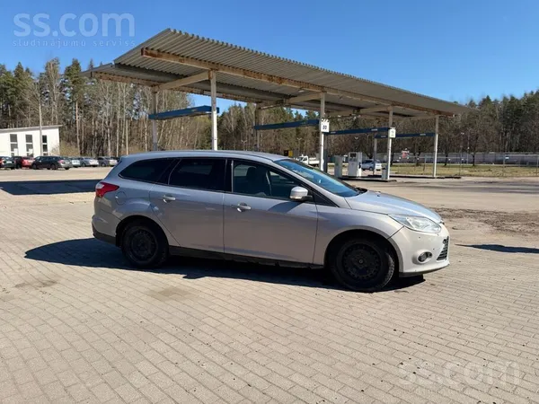 Ford Ford focus 1.6 dizel Vizuali defekti Jauna Tehnisk