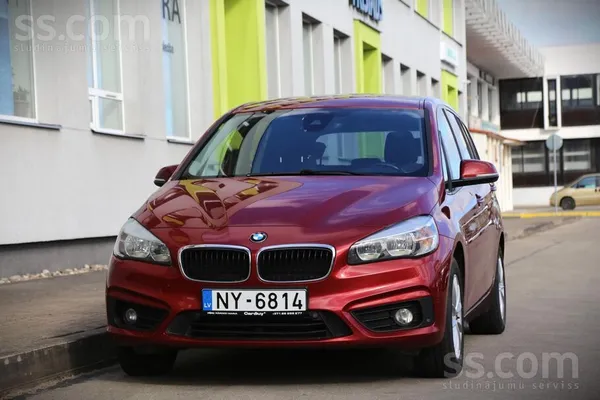 2.0D/110Kw, automāts. 

-parkošanās sens. priekšā un aizmugurē, 
-distanc