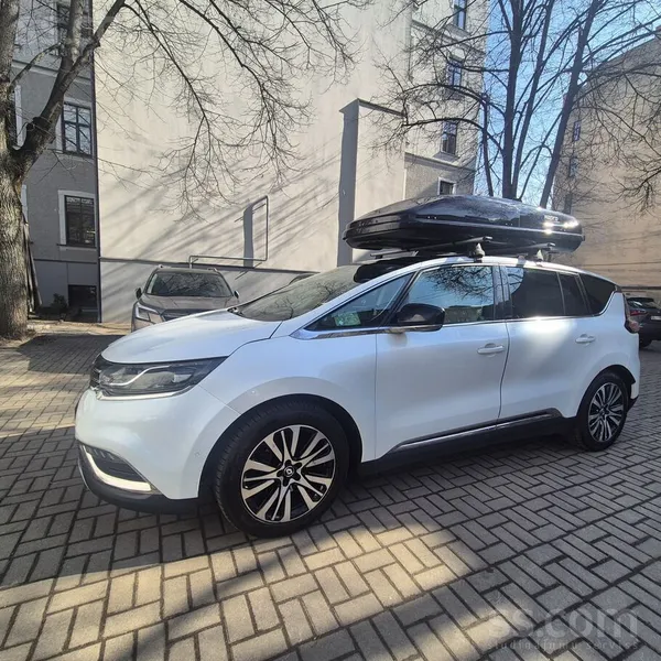 Pārdod labi uzturētu un bagātīgi aprīkotu Renault Espace. 
1.6 dīzeļdzinējs