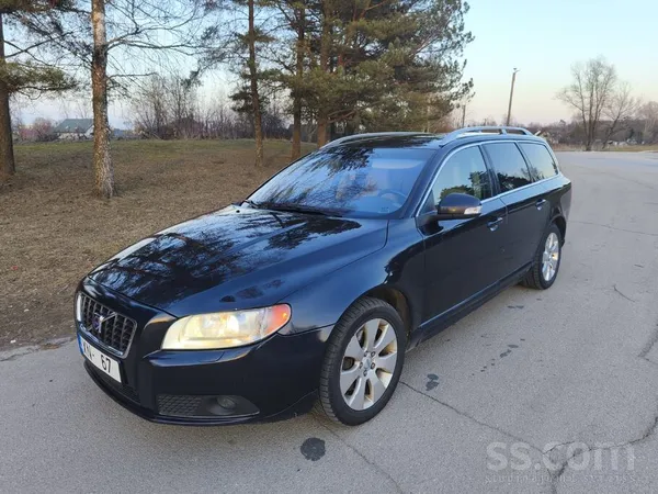 Volvo Pārdodu Volvo V70. Labā tehniskā un vizuālā stāvok
