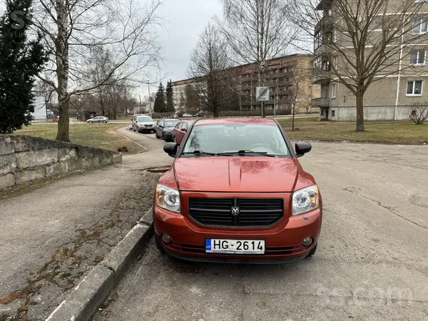 Dodge Steidzami pārdodu Dodge Caliber – braucams, ietilp