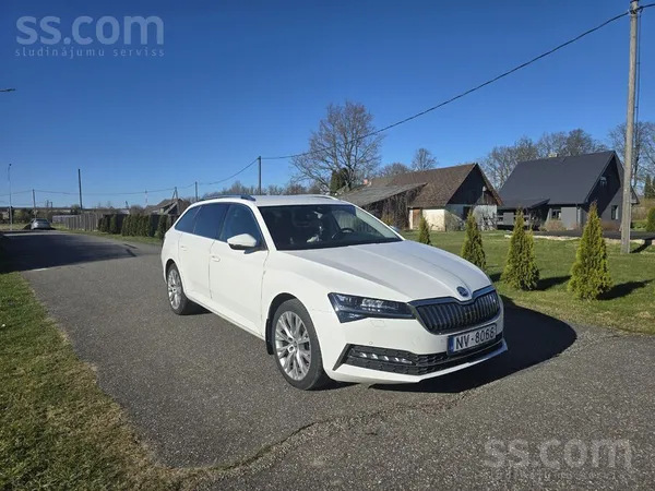Pārdodu
Skoda Superb Plug-In Hybrid
1.4 Tsi iV 
160kw - 218Zs
Dsg 6 ātru