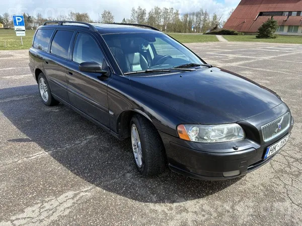 Volvo Pārdodas darba auto, ar defektiem, Volvo 136 kw, l