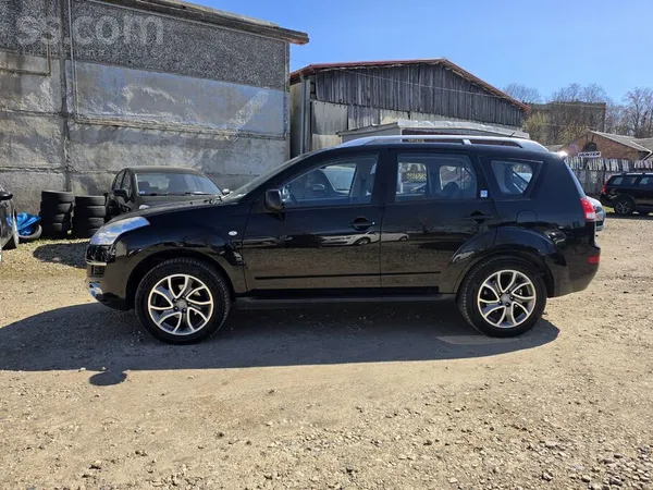 Latvijā mazekspluatēta, atzīta no Vācijas oktobr 
ī , Citroen C-Crosser, 4x