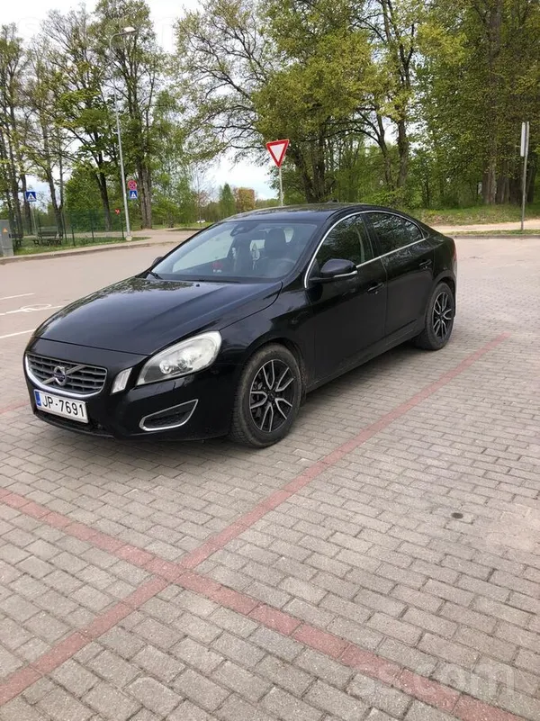 Volvo Продаю хорошую машину, 