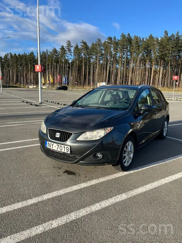 Pārdod Seat Ibiza ST (Universālis). 2010. gads, 1.6Tdi. Ērta ikdienas automa