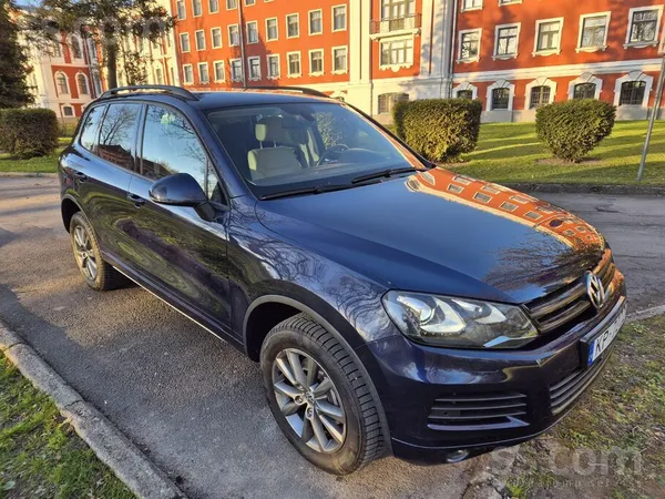 Volkswagen Privātpersona pārdod 2013.g VW Touareg 3.0Tdi 245Z