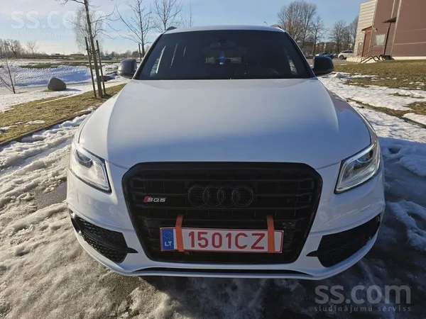 Audi Sq5 Black Edition, 3.0 Tfsi Supercharge

Ievests no Asv. 
Veikta eks