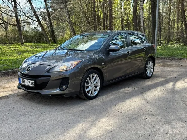 Mazda 3, 1.6 benzīns, mehāniskā ātrumkārba, 2 atslēgas, orgināls 162tūkst. /