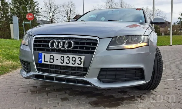 Audi A4 1.8Tfsi Multitronic automāts. Paātrinās ļoti gludi. Ar Multitronic p
