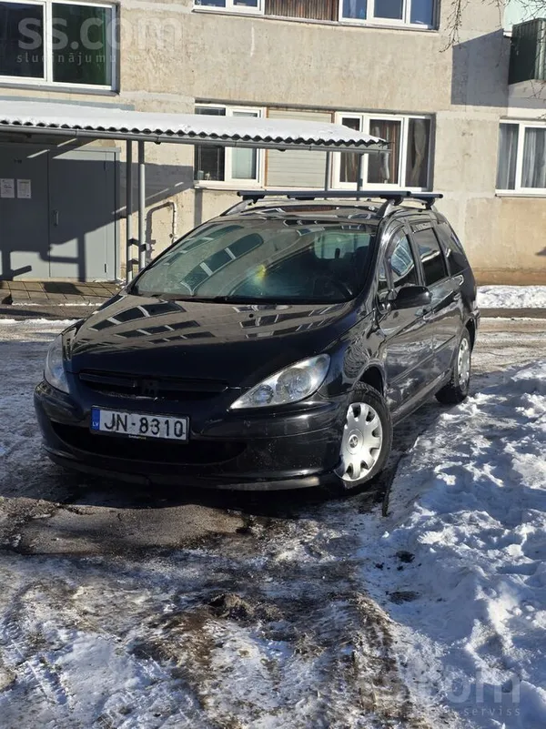 Peugeot 307 SW с оригинальным пробегом в 285000 км визуально есть пару дефек
