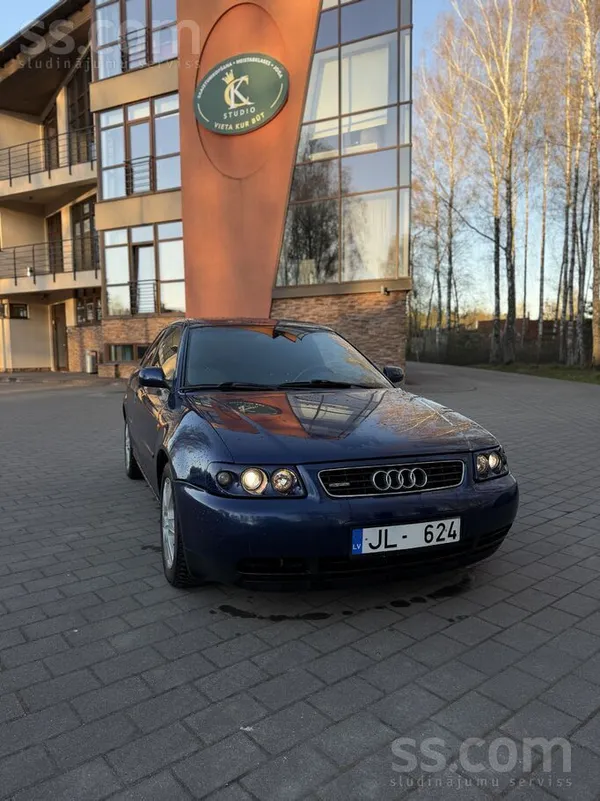 Audi Продаю Audi A3 бензин 1.8T quattro в идеальном тех