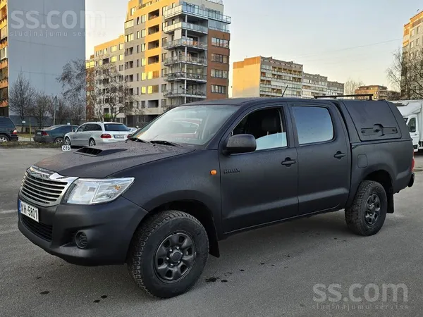 Toyota Hilux 2013g 2.5D 106kw. Orģināls nobraukums 250 tuk km. 
Labā tehnis