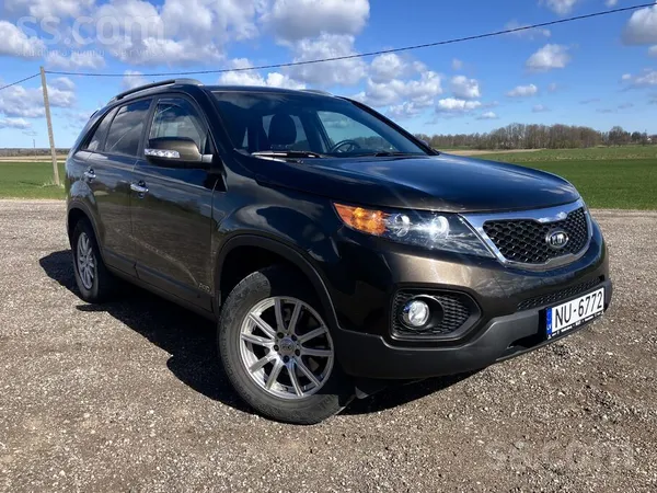 Kia Sorento 2.4i, 128kW, 4×4, 2010.gada, nobraukums 164 200 km .
Auto labā