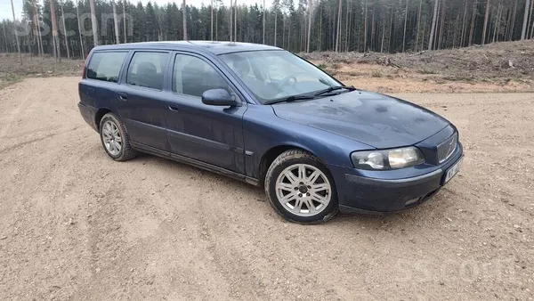Volvo v70 2.4d 96.kw техосмотр до 08.12.26. Есть визуальные дефекты. Снята с