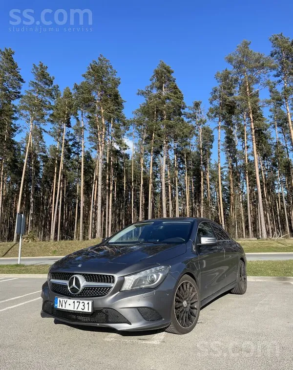 Продаю Mercedes-Benz Cla 220 в хорошем состоянии. Машина ухоженная, регулярн