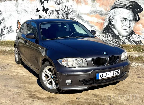 BMW Pārdodu BMW 1. sēriju E87 2.0i, 2005. gada