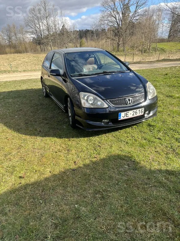 Pārdod Honda Civic Types ar Ta līdz 2027.03. Līdz otrs disku komplekts ar zi