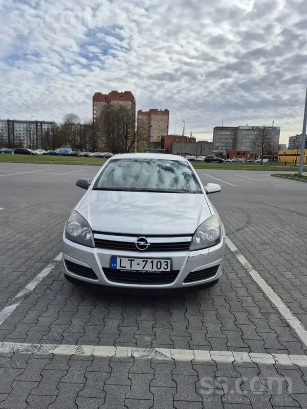 Продаю свою машину в связи покупкой нового авто. В хорошем техническом состо