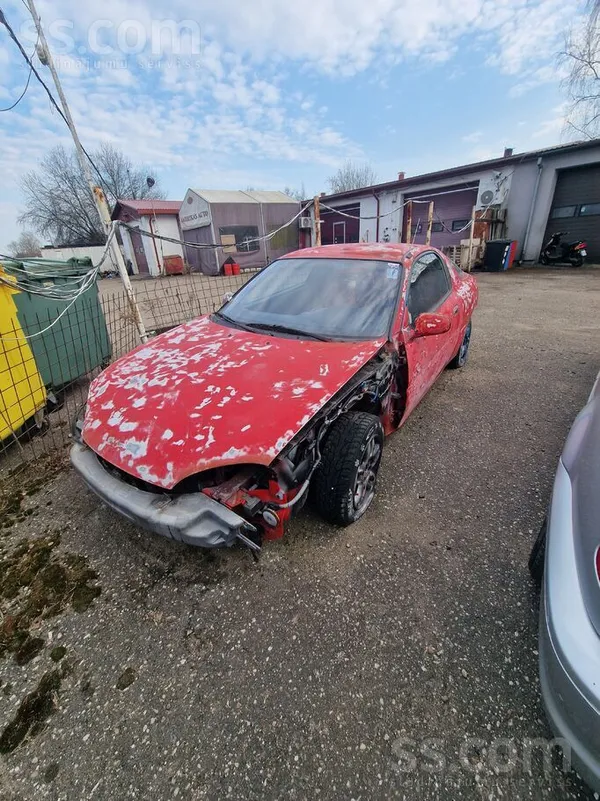 Pārdodu, mazda mx-3 uz rezerves daļām

Stāvoklis ir kā šrotam, bēdīgs, tač
