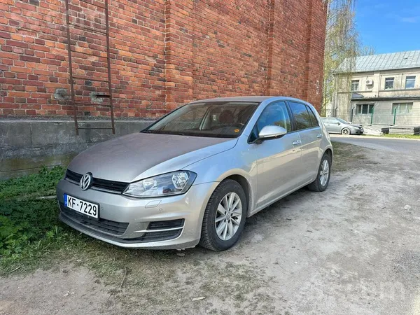 Pārdodas lieliska un uzticama automašīna. Nomainīts pilns siksnu komplekts,