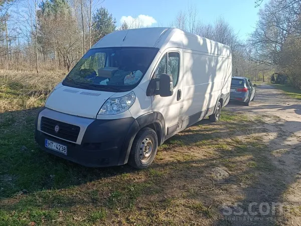 Pārdodu Fiat Ducato ar motora defektu. Pārrakstāms.