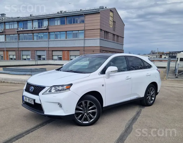 Pārdodas Lexus RX 450h F Sport komplektācijā luksusa, dinamikas un hibrīda e