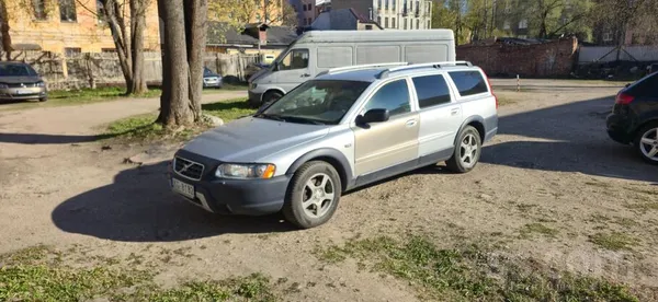 Pārdod Volvo Xc70 D5 Awd, 2005. gada, uzticams un ērts universālis ar pilnpi