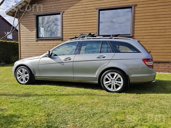 Mercedes W204 с двигателем Om651 мощностью 100 кВт .Автомоб