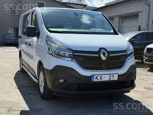 Cena AR Pvn 21%. Vinjete nav nepieciešama. 
atpakaļskatu kamera, 
keyless go