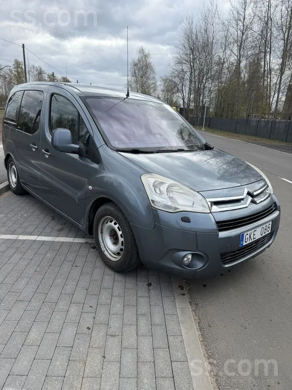 Citroen Mašīna atrodas Rīgā