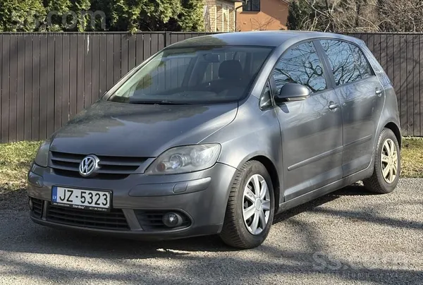 VW Golf plus automat
Laba stavokli

Авто в хорошем состоянии, вложений не