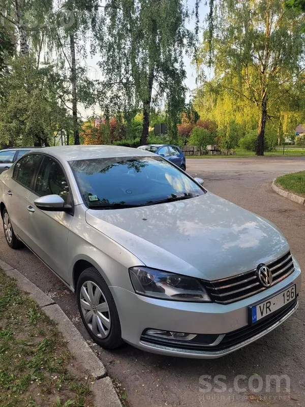 Volkswagen Pardodu auto, ja intersē var apskatīt darba dienās